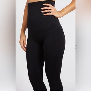 Motherhood Maternity Bounce Back Postpartum Seamless Compression Leggings